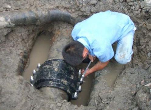 ���¹ܵ�©ˮ���